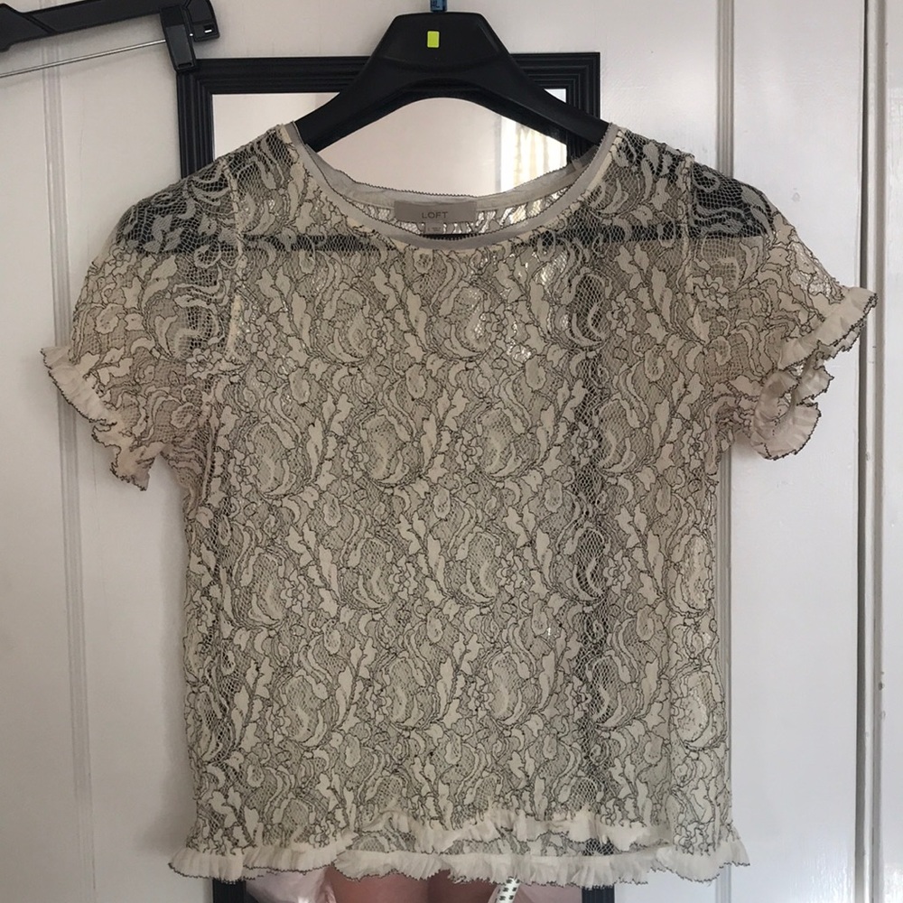 Lace overlay tee
